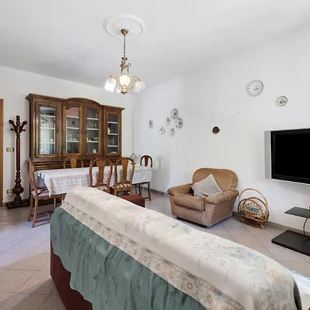 Διαμέρισμα Riposo E Relax Al Mare *